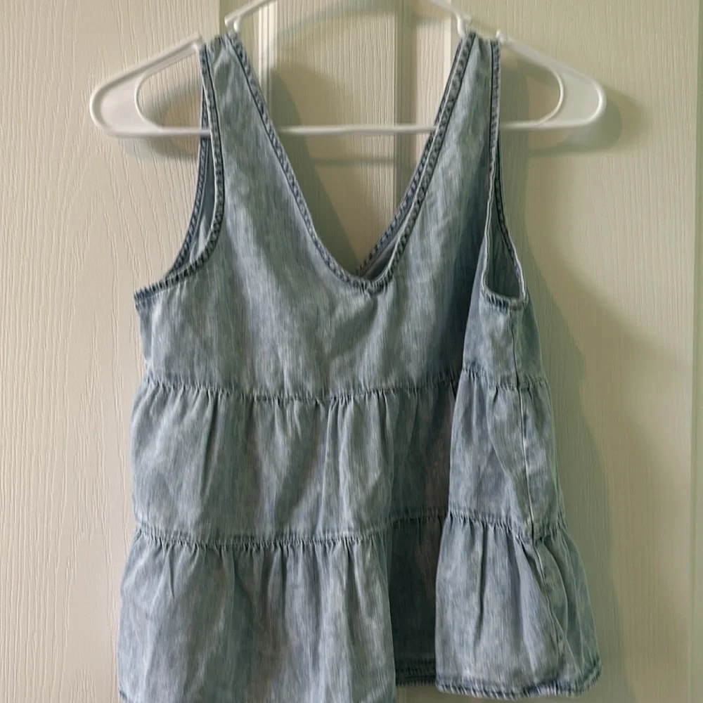 Denim Gap women’s top - Picture 3 of 3